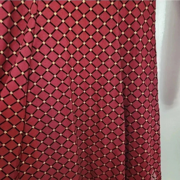 ‎Lily Rose Foil Emblished Skater Dress - Picture 4 of 15